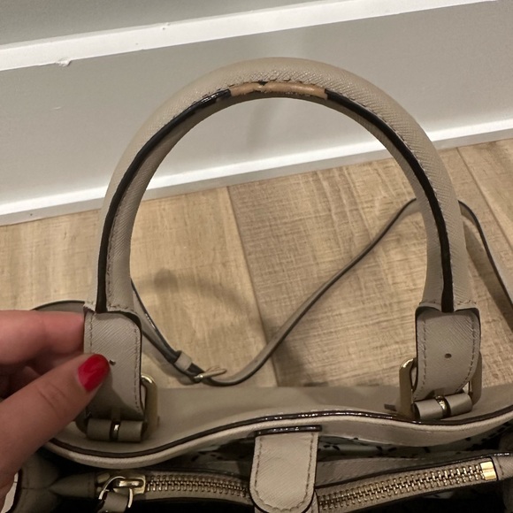 Kate Spade Top Handle with Crossbody Strap - Picture 4 of 4